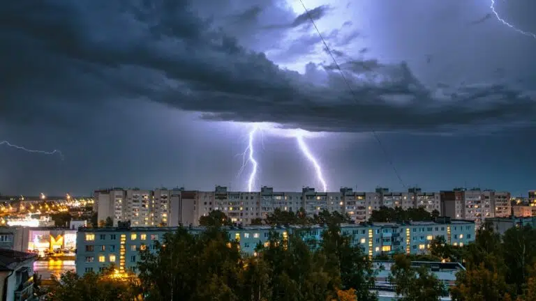 orage marseille